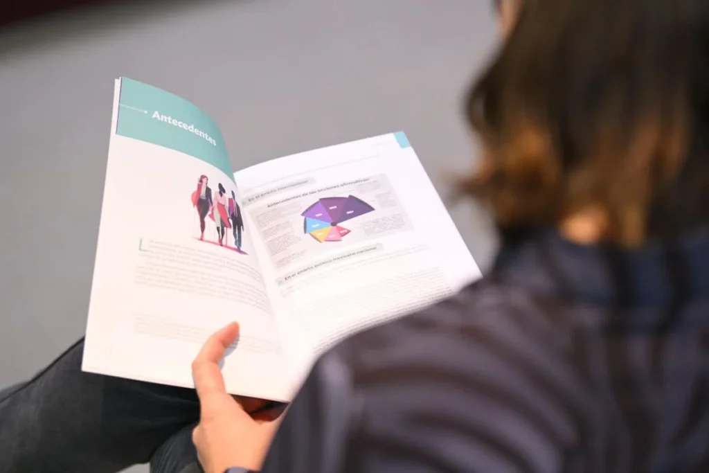 Perbandingan: APK Colmex Versi 2023 vs 2024